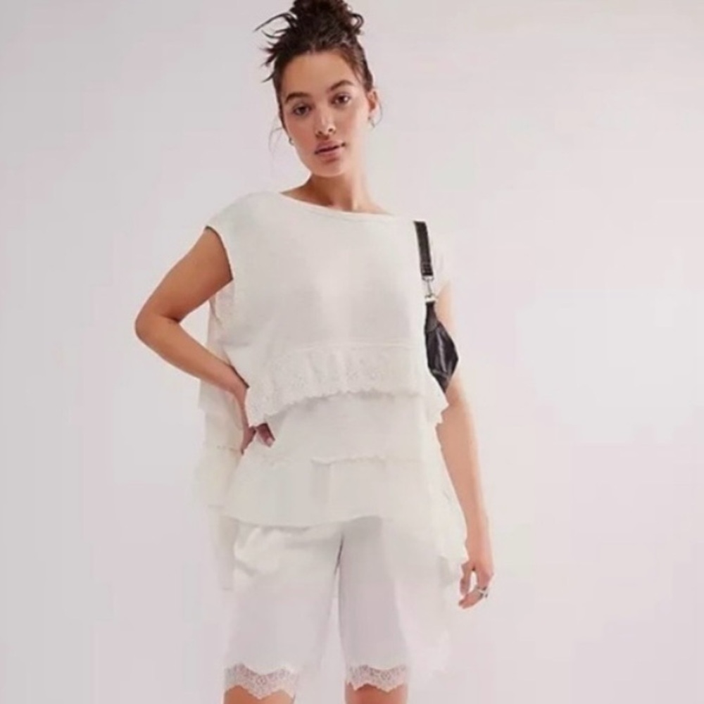 Free People Oversized Ruffle Sleeveless Top - Picture 3 of 8